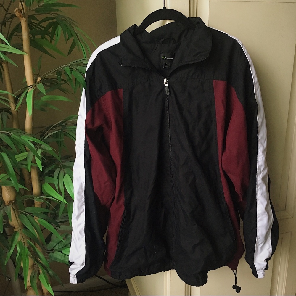VINTAGE RED WHITE AND BLACK WINDBREAKER